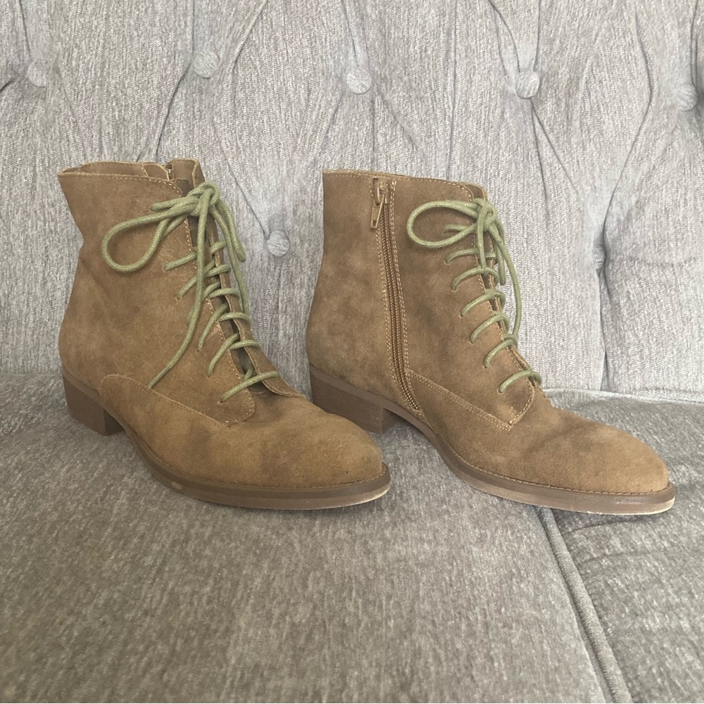 VANEli Lace-up Boots
